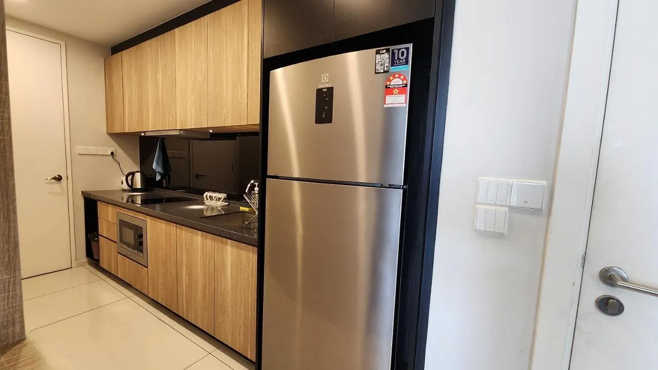 公寓 Balcony Unit @ Robertson Residence 18F 吉隆坡 马来西亚