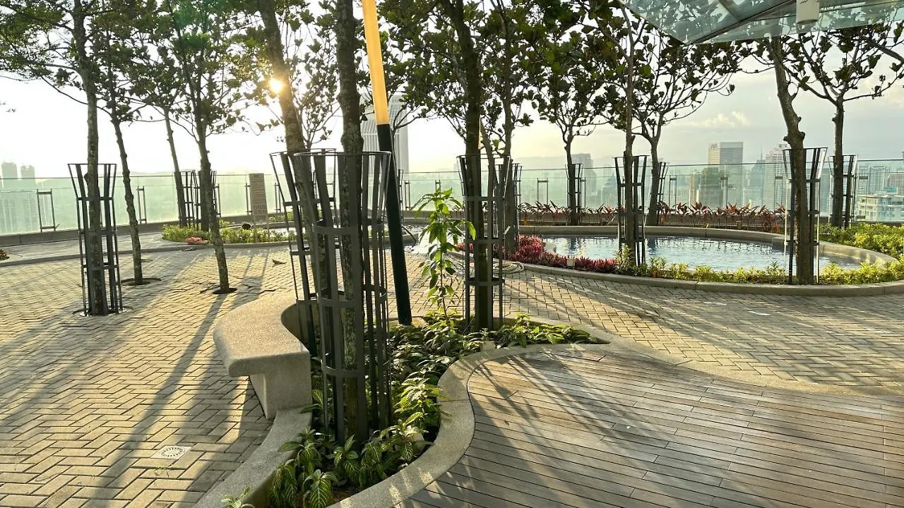 Balcony Unit @ Robertson Residence 18F 吉隆坡 公寓