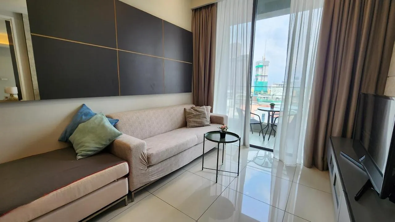 Balcony Unit @ Robertson Residence 18F 吉隆坡