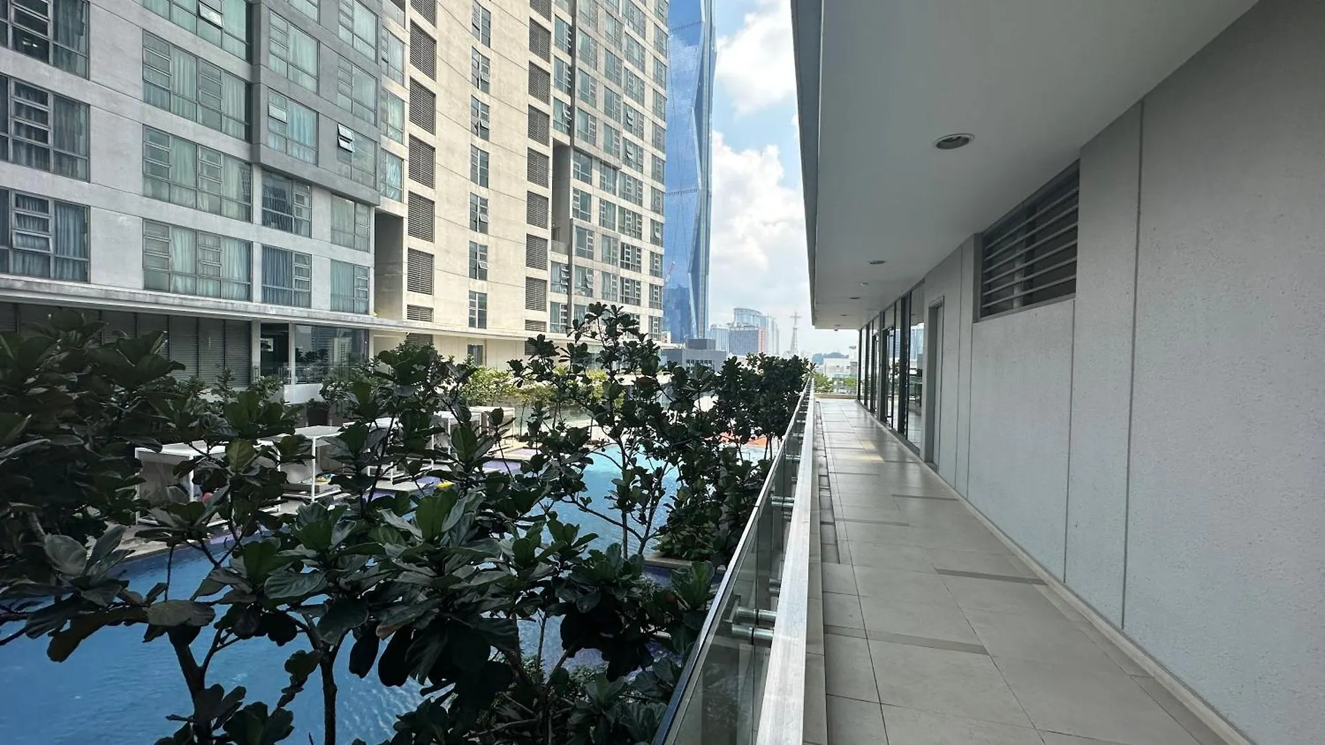 公寓 Balcony Unit @ Robertson Residence 18F 吉隆坡