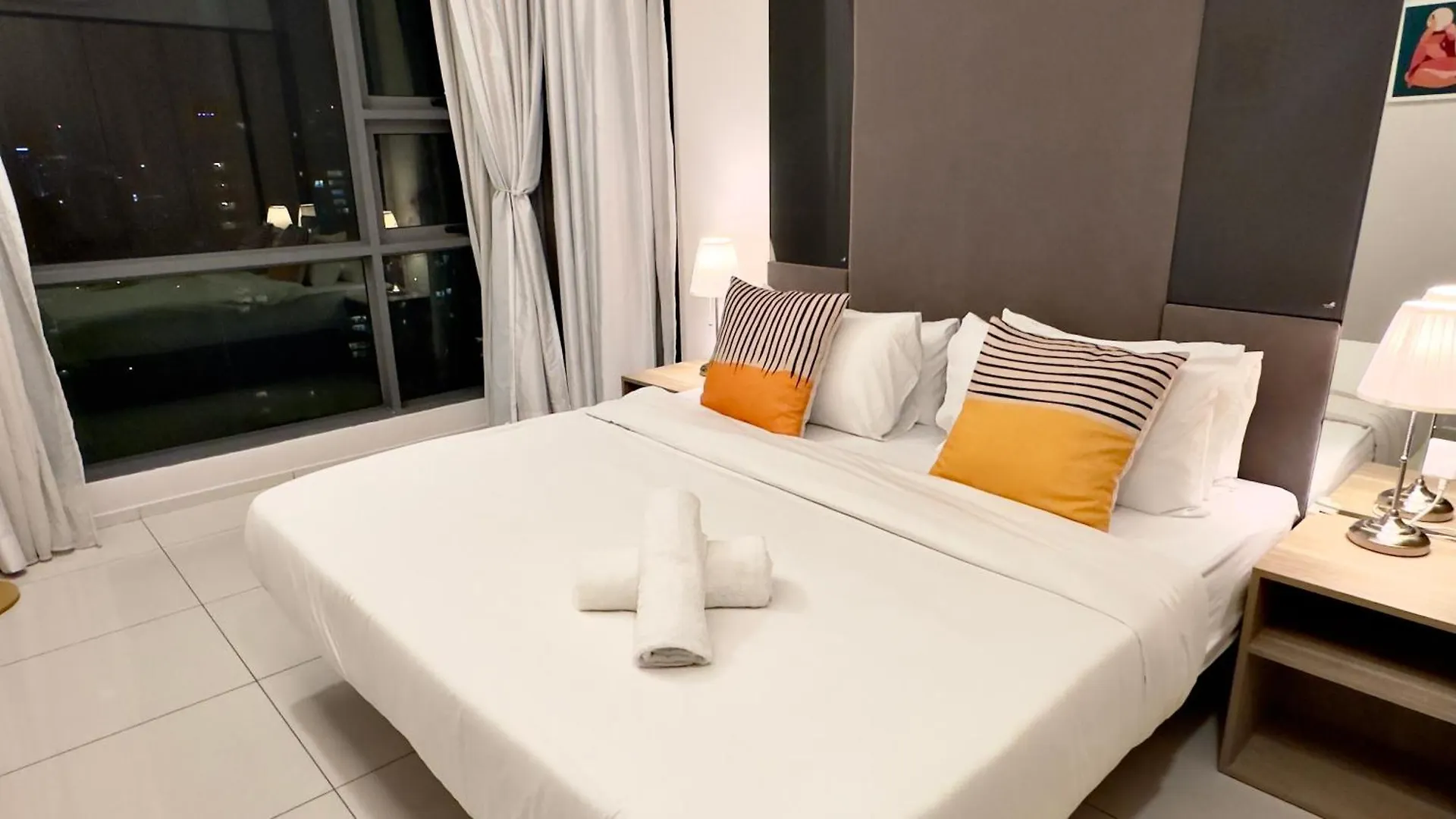 Balcony Unit @ Robertson Residence 18F 吉隆坡 公寓